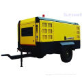 High Efficient 10 Bars Diesel Drving Portable Movable Screw Air Compressors For Mining